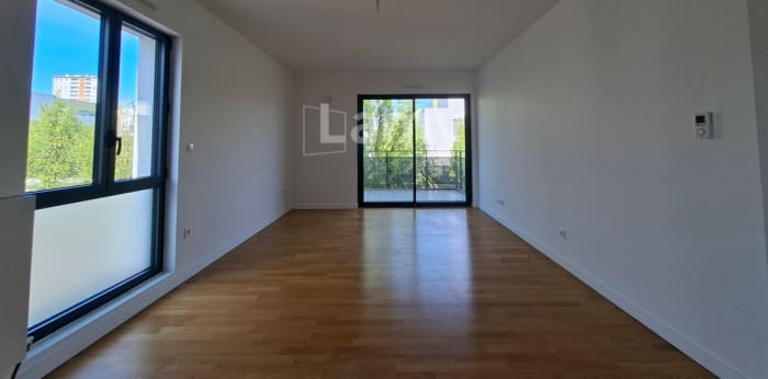 Image 3 sur 12 - Appartement  ·  Location · Reims (51100) · 3 pièces · 83m²