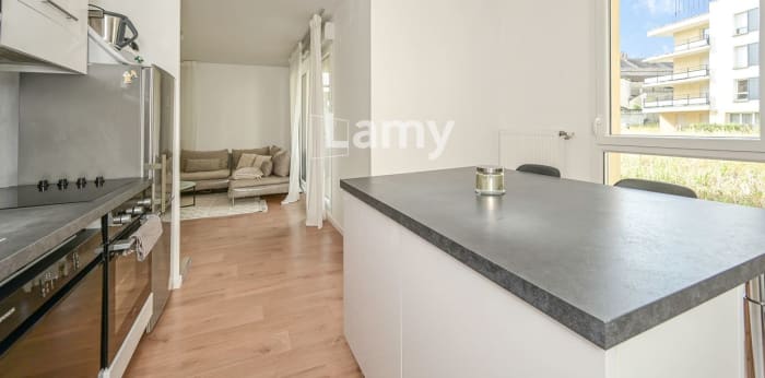 Image 1 sur 8 - Appartement  ·  Location · Orleans (45000) · 3 pièces · 61m²