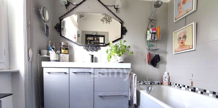 Image 8 sur 11 - Maison/villa  ·  Location · Limoges (87000) · 6 pièces · 117m²