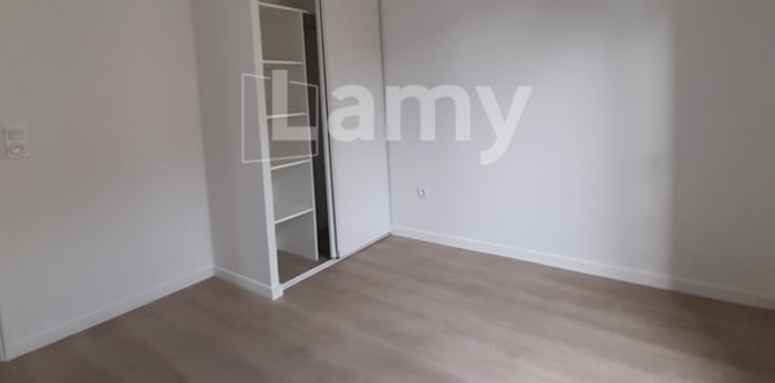 Image 6 sur 8 - Appartement  ·  Location · Etampes (91150) · 3 pièces · 66m²