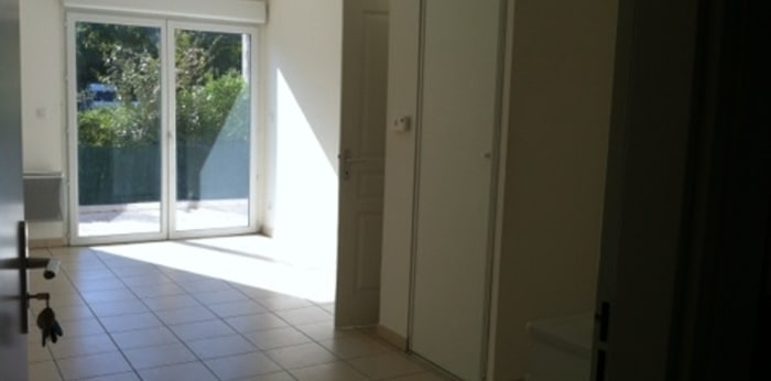 Image 2 sur 7 - Appartement  ·  Location · Avignon (84000) · 2 pièces · 36m²