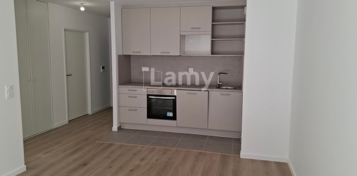 Image 3 sur 6 - Appartement  ·  Location · Montreuil (93100) · 2 pièces · 40m²