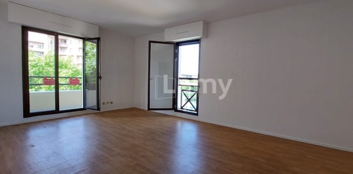 Image 1 sur 8 - Appartement  ·  Location · Toulouse (31500) · 3 pièces · 63m²