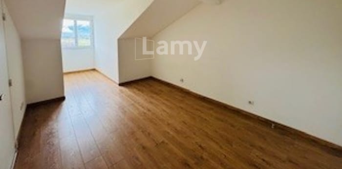 Image 9 sur 11 - Appartement  ·  Location · Chens Sur Leman (74140) · 2 pièces · 47m²