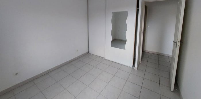 Image 11 sur 19 - Appartement  ·  Location · Nimes (30900) · 3 pièces · 59m²
