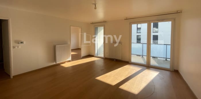 Image 1 sur 10 - Appartement  ·  Location · Valenciennes (59300) · 3 pièces · 66m²