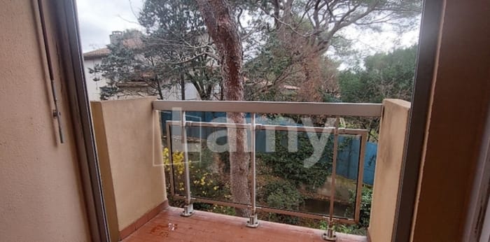 Image 8 sur 12 - Appartement  ·  Location · Nimes (30900) · 1 pièce · 31m²