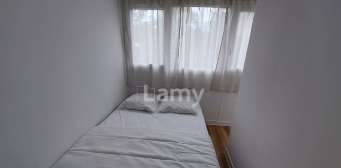 Image 4 sur 6 - Appartement  ·  Location · Chambourcy (78240) · 1 pièce · 29m²