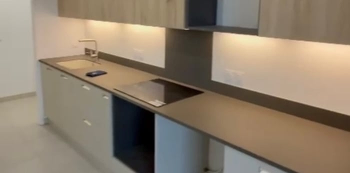 Image 2 sur 8 - Appartement  ·  Location · Bordeaux (33800) · 5 pièces · 123m²