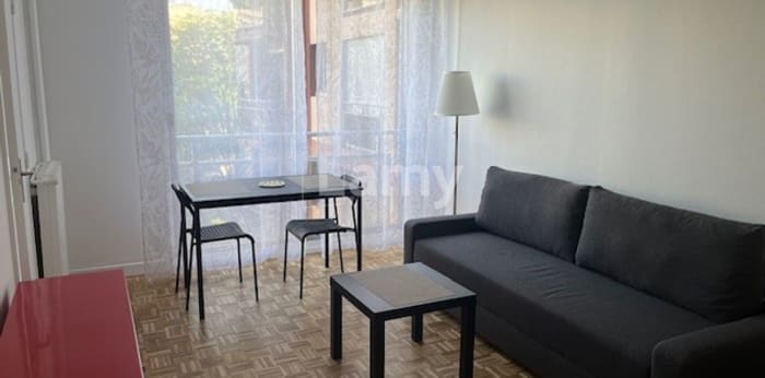 Image 1 sur 7 - Appartement  ·  Location · Paris (75019) · 1 pièce · 24m²