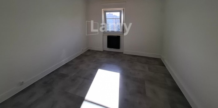 Image 5 sur 7 - Appartement  ·  Location · Mulhouse (68100) · 2 pièces · 44m²