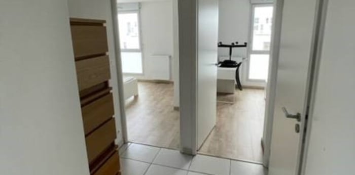 Image 2 sur 5 - Appartement  ·  Location · Toulouse (31400) · 4 pièces · 87m²
