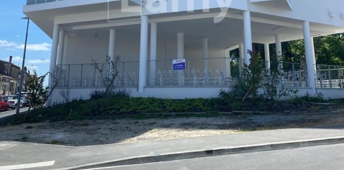 Image 1 sur 9 - Appartement  ·  Location · Talence (33400) · 4 pièces · 84m²