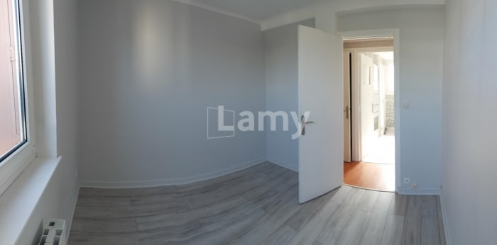 Image 11 sur 15 - Appartement  ·  Location · Vandoeuvre Les Nancy (54500) · 2 pièces · 41m²