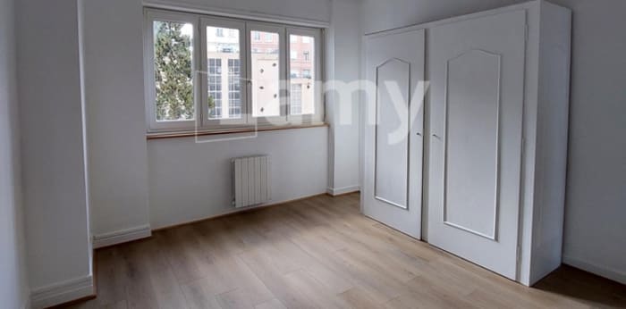 Image 7 sur 8 - Appartement  ·  Location · Lyon (69004) · 2 pièces · 66m²