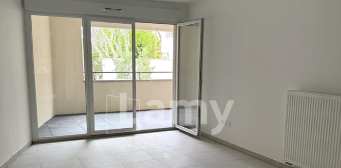 Image 5 sur 9 - Appartement  ·  Location · Cavaillon (84300) · 3 pièces · 61m²