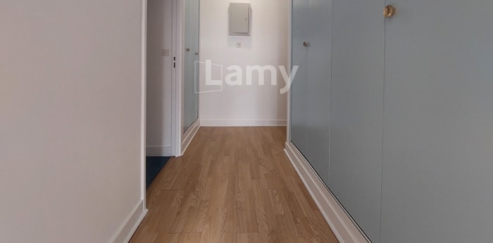 Image 8 sur 9 - Appartement  ·  Location · Limoges (87100) · 1 pièce · 35m²