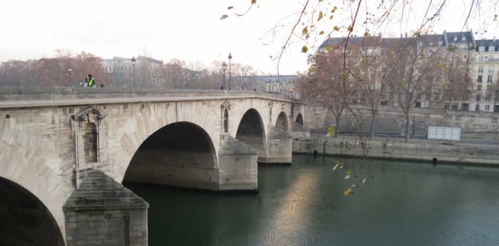 Image 2 sur 9 - Appartement  ·  Location · Paris (75004) · 2 pièces · 37m²