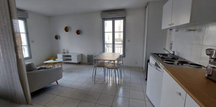 Image 4 sur 13 - Appartement  ·  Location · Chantonnay (85110) · 1 pièce · 36m²