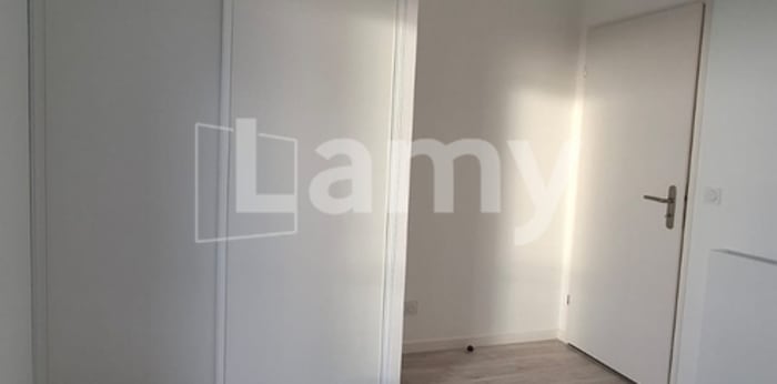 Image 6 sur 10 - Appartement  ·  Location · Talence (33400) · 3 pièces · 63m²