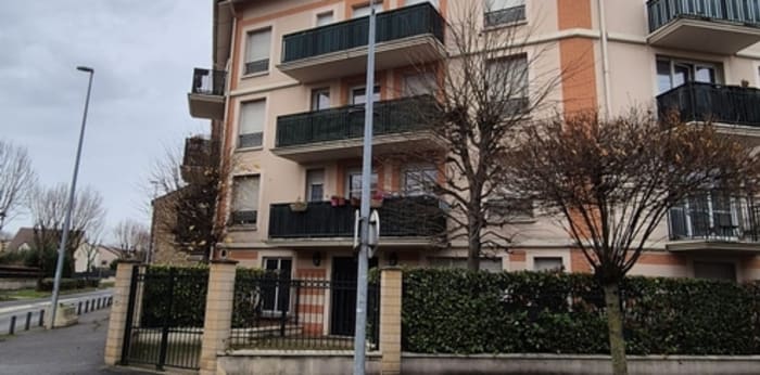 Image 1 sur 6 - Appartement  ·  Location · Montmagny (95360) · 2 pièces · 46m²