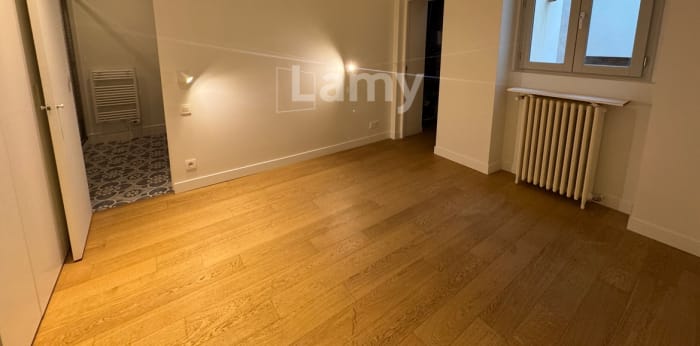 Image 7 sur 11 - Appartement  ·  Location · Annecy (74000) · 165m²