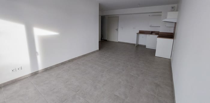 Image 1 sur 10 - Appartement  ·  Location · Avignon (84000) · 3 pièces · 60m²