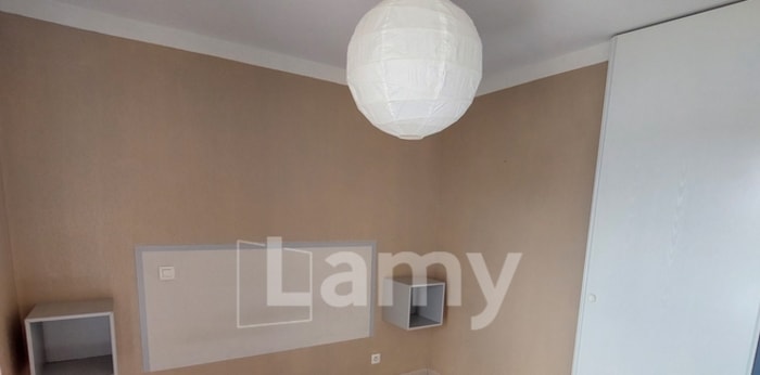 Image 5 sur 9 - Appartement  ·  Location · Libourne (33500) · 3 pièces · 60m²