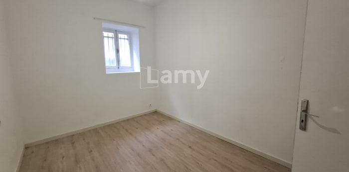 Image 4 sur 4 - Appartement  ·  Location · Bordeaux (33000) · 2 pièces · 62m²