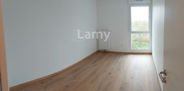 Image 5 sur 10 - Appartement  ·  Location · Vandoeuvre Les Nancy (54500) · 4 pièces · 80m²