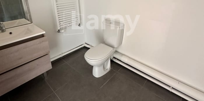 Image 7 sur 8 - Appartement  ·  Location · Neuilly Sur Marne (93330) · 1 pièce · 31m²