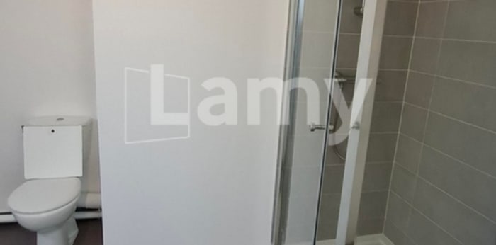 Image 6 sur 8 - Appartement  ·  Location · Rueil Malmaison (92500) · 1 pièce · 26m²