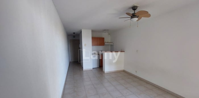 Image 8 sur 16 - Appartement  ·  Location · Arles (13200) · 1 pièce · 25m²