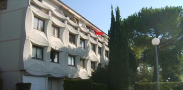 Image 3 sur 8 - Appartement  ·  Location · Aix En Provence (13090) · 1 pièce · 15m²