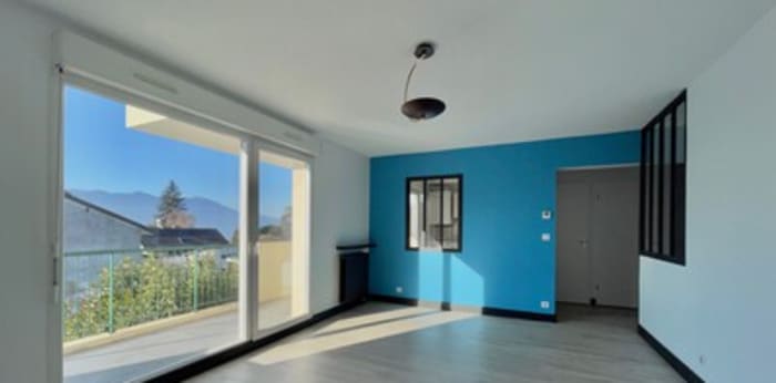 Image 7 sur 9 - Appartement  ·  Location · Aix Les Bains (73100) · 3 pièces · 65m²