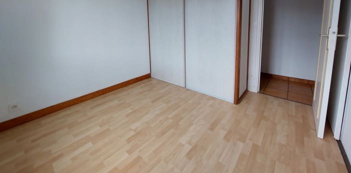 Image 12 sur 24 - Maison/villa  ·  Location · St Palais Sur Mer (17420) · 5 pièces · 90m²