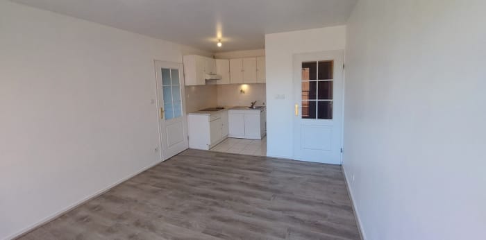 Image 2 sur 9 - Appartement  ·  Location · Valenciennes (59300) · 2 pièces · 31m²