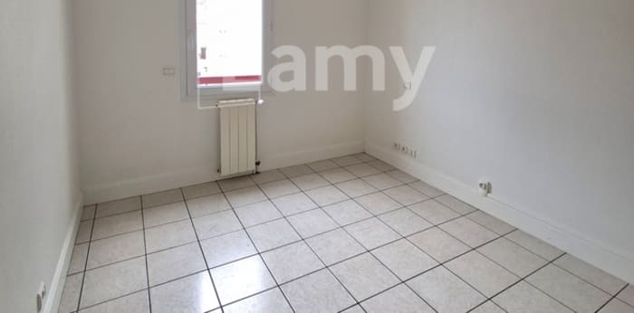 Image 5 sur 7 - Appartement  ·  Location · Bayonne (64100) · 4 pièces · 91m²