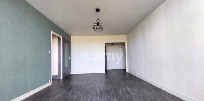 Image 4 sur 11 - Appartement  ·  Location · Limoges (87100) · 2 pièces · 58m²