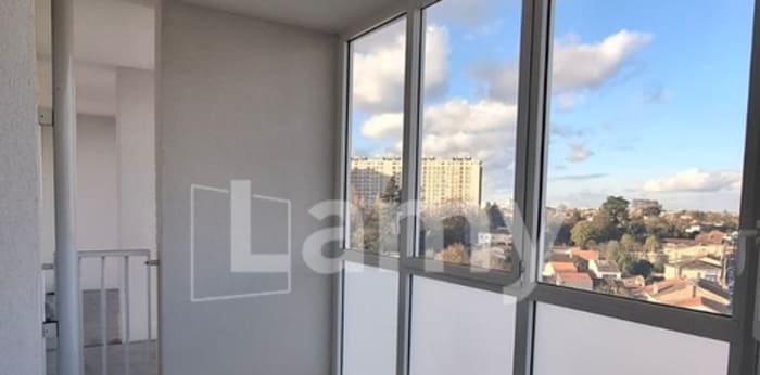 Image 2 sur 13 - Appartement  ·  Location · Talence (33400) · 3 pièces · 62m²