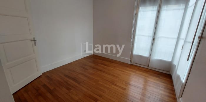 Image 8 sur 10 - Appartement  ·  Location · Grenoble (38000) · 2 pièces · 55m²