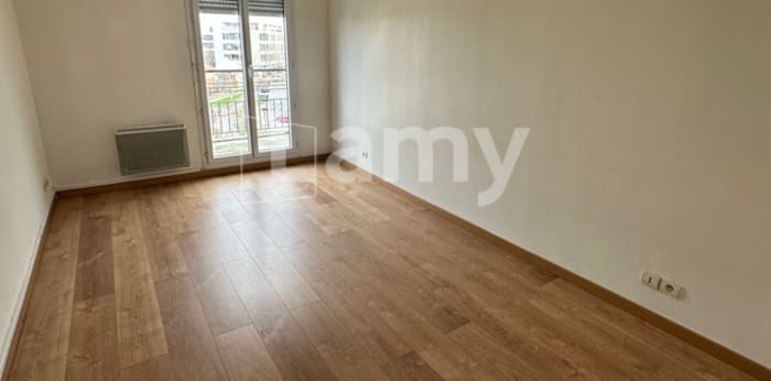 Image 4 sur 7 - Appartement  ·  Location · Bondy (93140) · 3 pièces · 63m²