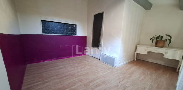 Image 8 sur 10 - Maison/villa  ·  Location · Marseille (13007) · 2 pièces · 38m²