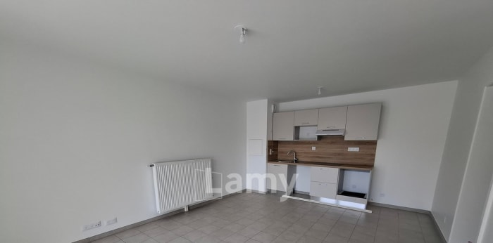 Image 2 sur 8 - Appartement  ·  Location · Mulhouse (68200) · 3 pièces · 60m²