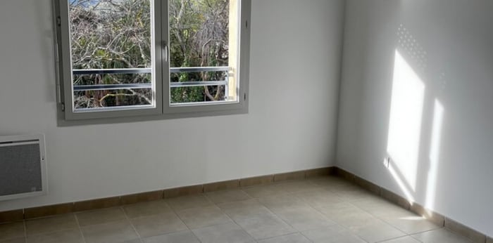 Image 6 sur 7 - Appartement  ·  Location · Le Muy (83490) · 3 pièces · 59m²