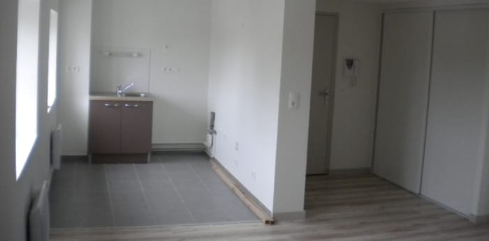 Image 2 sur 6 - Appartement  ·  Location · Dole (39100) · 2 pièces · 52m²