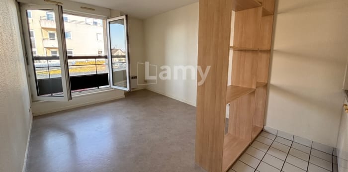 Image 1 sur 10 - Appartement  ·  Location · Dijon (21000) · 1 pièce · 21m²
