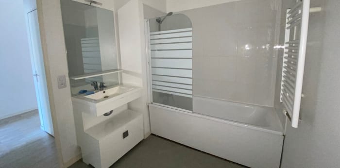 Image 4 sur 6 - Appartement  ·  Location · Le Grand Quevilly (76120) · 3 pièces · 61m²