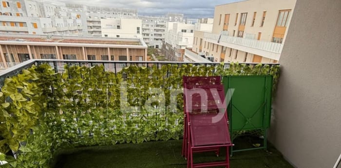 Image 2 sur 7 - Appartement  ·  Location · Cergy (95000) · 2 pièces · 48m²