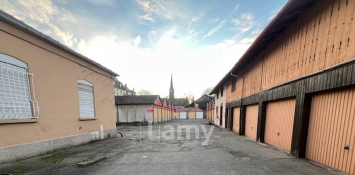 Image 2 sur 5 - Parking/box  ·  Location · Mulhouse (68200) · 12m²